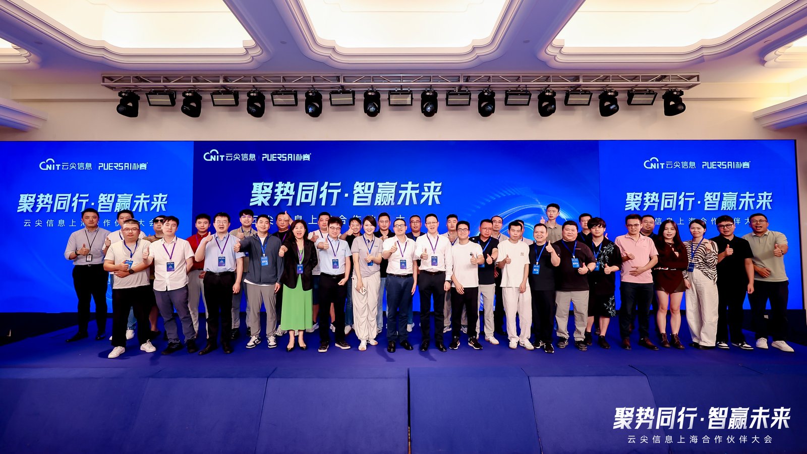 2_1600_3000_gif.jpg 2_1600_3000_gif.jpg